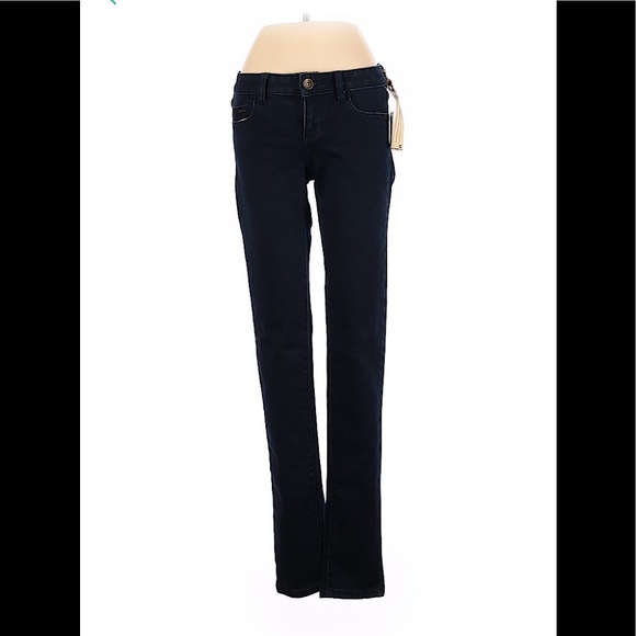 Billabong straight leg low rise jeans. - Picture 1 of 7
